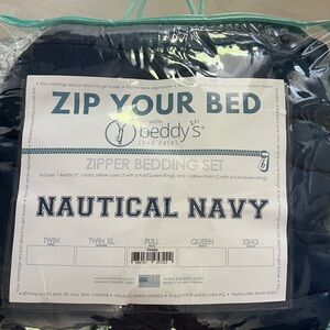 Beddys full size zipper comforter